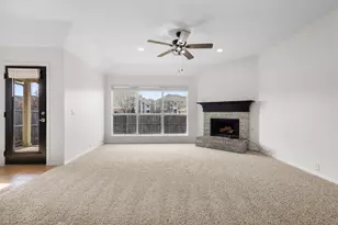 10521 Jaybird Dr, Fort Worth, TX 76244 - Photo 11