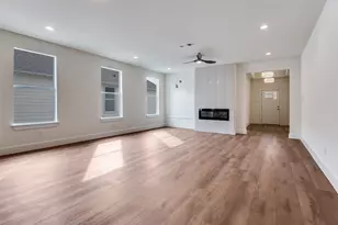 3608 Latimer St, Dallas, TX 75215 - Photo 5