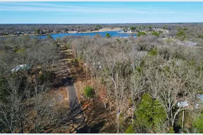 118 Kingswood Drive, Mabank, TX 75156 - Photo 1