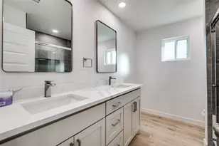 116 Cooper Dr, Hurst, TX 76053 - Photo 17