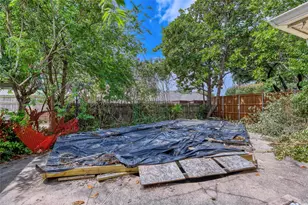 9706 Trevor Dr, Dallas, TX 75243 - Photo 27
