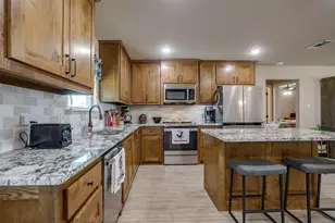 2140 Brown Loop, Poolville, TX 76487 - Photo 9