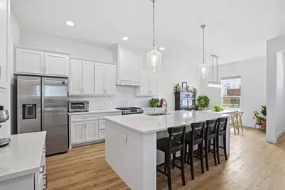 6712 Windfall Drive, Fort Worth, TX 76135 - Photo 9