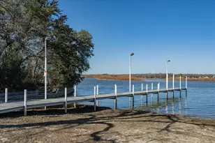 1409 Spinnaker Ln, Azle, TX 76020 - Photo 7