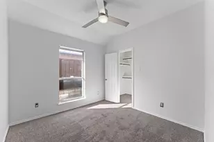 919 Kim Ln, Mesquite, TX 75149 - Photo 11