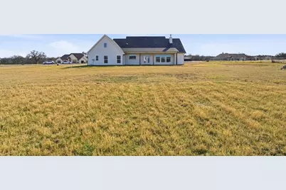 1081 Paradise Parkway, Poolville, TX 76487 - Photo 29