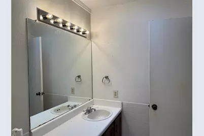 2559 Red River Street, Mesquite, TX 75150 - Photo 9