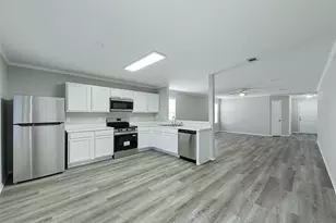 2508 Pecan Dr, Little Elm, TX 75068 - Photo 9