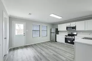 2508 Pecan Dr, Little Elm, TX 75068 - Photo 7