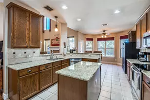 2234 White Rock Ln, Little Elm, TX 75068 - Photo 5