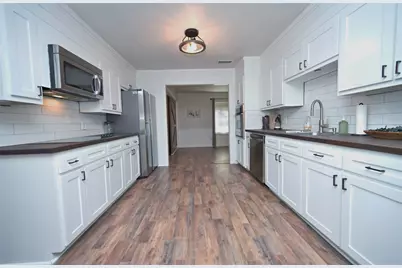 3701 Nocona Drive, De Cordova, TX 76049 - Photo 5