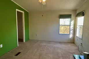 385 Co Rd 161, Streetman, TX 75859 - Photo 17