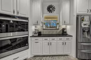 212 Amanda Dr, Weatherford, TX 76088 - Photo 13