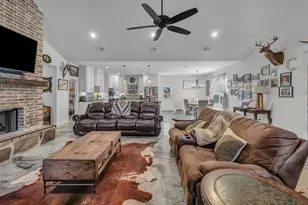 212 Amanda Dr, Weatherford, TX 76088 - Photo 7