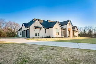 1843 Granite Wy, Van Alstyne, TX 75495 - Photo 3