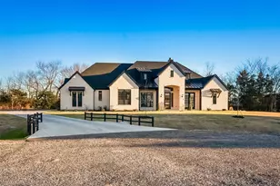1843 Granite Wy, Van Alstyne, TX 75495 - Photo 1