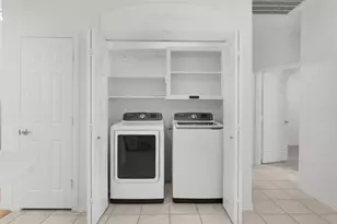 8108 Locust St, Irving, TX 75063 - Photo 33