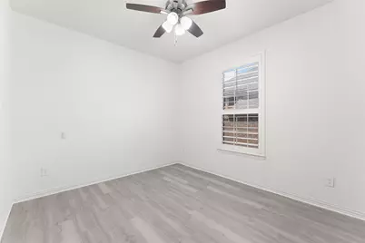 8108 Locust Street, Irving, TX 75063 - Photo 21