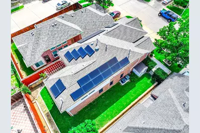 8108 Locust Street, Irving, TX 75063 - Photo 39