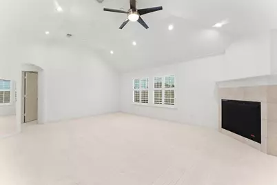 8108 Locust Street, Irving, TX 75063 - Photo 17