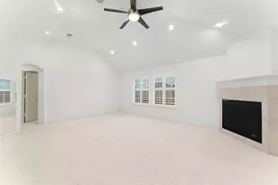 8108 Locust St, Irving, TX 75063 - Photo 17