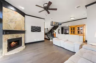 2480 Glen Ridge Dr, Lewisville, TX 75077 - Photo 7