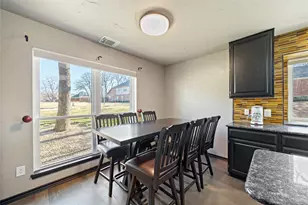 2480 Glen Ridge Dr, Lewisville, TX 75077 - Photo 11