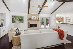 3830 Weeburn Dr, Dallas, TX 75229 - Photo 9