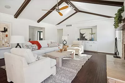 3830 Weeburn Drive, Dallas, TX 75229 - Photo 11