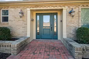 3830 Weeburn Dr, Dallas, TX 75229 - Photo 33