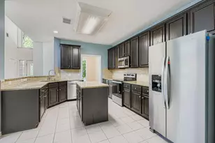 8416 White Sands Dr, Plano, TX 75025 - Photo 9