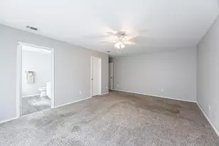 2831 Grandview Dr, Grand Prairie, TX 75052 - Photo 21