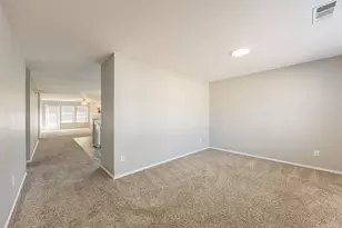 2831 Grandview Dr, Grand Prairie, TX 75052 - Photo 9