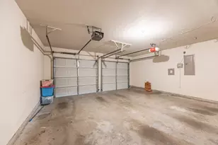 2831 Grandview Dr, Grand Prairie, TX 75052 - Photo 33