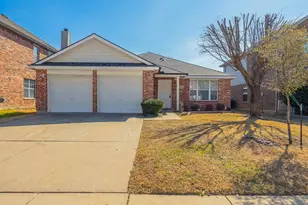 2831 Grandview Dr, Grand Prairie, TX 75052 - Photo 1