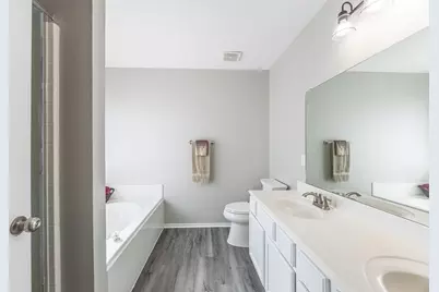 2831 Grandview Drive, Grand Prairie, TX 75052 - Photo 23