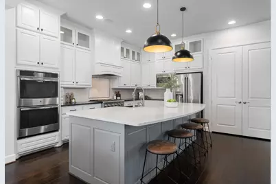 2817 Kirin Road, Carrollton, TX 75007 - Photo 11