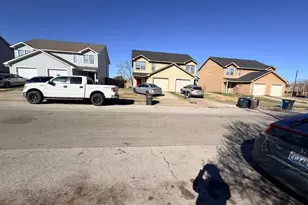 4604 Alamosa St, Fort Worth, TX 76119 - Photo 19