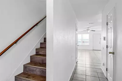 4604 Alamosa Street, Fort Worth, TX 76119 - Photo 3