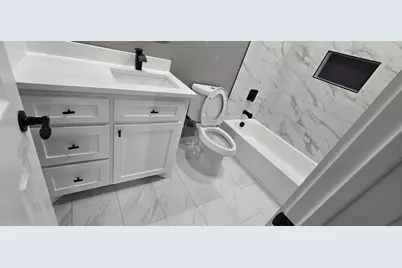 805 Fletcher Street, Gainesville, TX 76240 - Photo 15