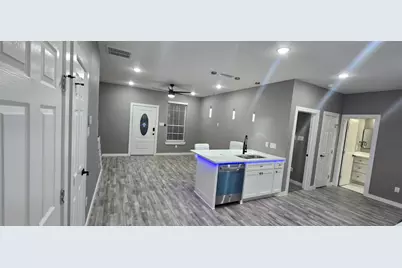 805 Fletcher Street, Gainesville, TX 76240 - Photo 7