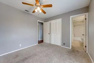 1713 Crescent Dr, Sherman, TX 75092 - Photo 17