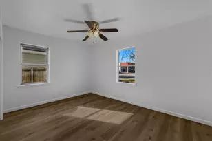 1236 Harrison Ln, Hurst, TX 76053 - Photo 21