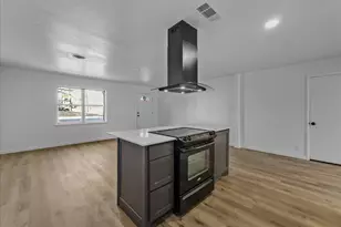 1236 Harrison Ln, Hurst, TX 76053 - Photo 5