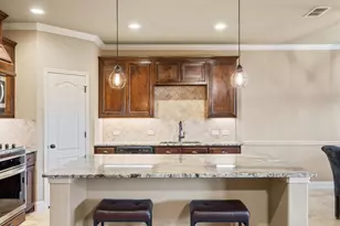 1684 Laramie Ln, Burleson, TX 76028 - Photo 15