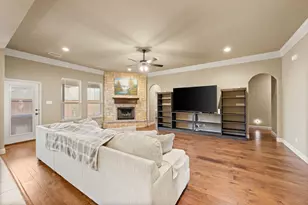 1684 Laramie Ln, Burleson, TX 76028 - Photo 13