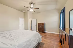 1684 Laramie Ln, Burleson, TX 76028 - Photo 25