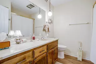 117 Cliffside Dr N, Burleson, TX 76028 - Photo 29