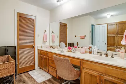 117 Cliffside Drive N, Burleson, TX 76028 - Photo 27