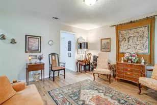 117 Cliffside Dr N, Burleson, TX 76028 - Photo 23